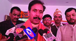 कैबिनेट मंत्री अनिल राजभर ने राहुल गांधी के बयानों पर किया पलटवार, कहा – नियम कानून सबके लिए एक समान है