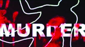 पत्नी की हत्या के बाद कटा सिर लेकर थाने जा रहा पति गिरफ्तार पत्नी की हत्या के बाद कटा सिर लेकर थाने जा रहा पति गिरफ्तार