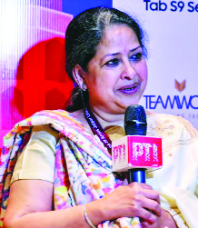 नेतृत्व बदलने के बयान पर मिल रहीं गालियां -शर्मिष्ठा