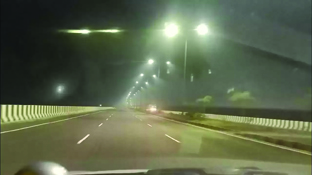 वाराणसी : सोलर लाइटों की रोशनी से जगमगाया रिंग रोड, बिजली की बचत 