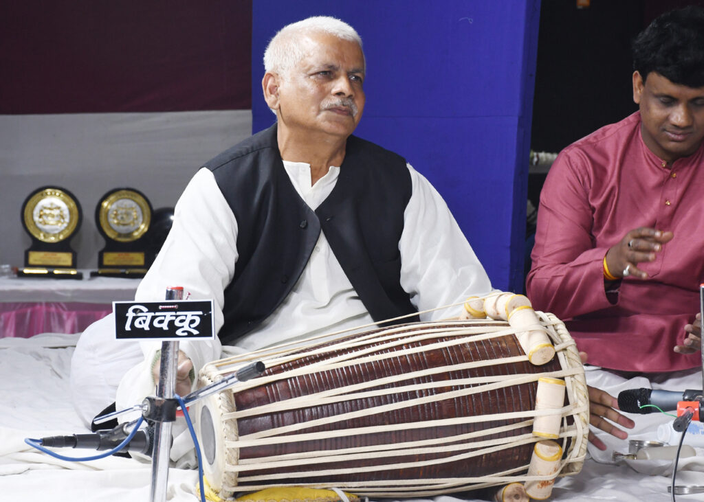 एक ऐतिहासिक क्षण के साक्षी बने उपस्थित श्रोतागण