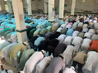 तगड़ी सुरक्षा व्यवस्था के बीच संपन्न हुई अलविदा की नमाज, अकीदतमंदों ने मांगी अमन और चैन की दुआ