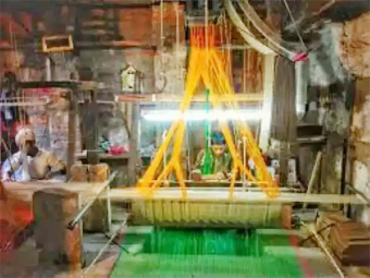 बनारस के बुनकरों के बच्चे विदेश में पढ़कर बनेंगे होनहार, आईएमएफ देगा स्कालरशिप 